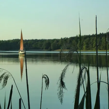Dom wakacyjny Holiday Home With 1 Bedroom Neuruppin
